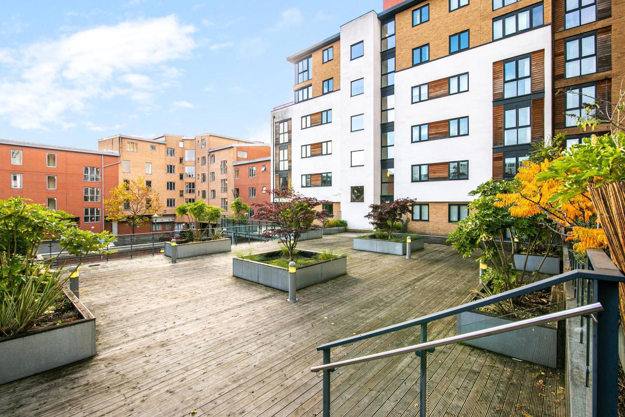 Mercury Suite City Centre Netflix Dedicated Workspace By Your Perfect Stay Short Lets Birmingham Luaran gambar